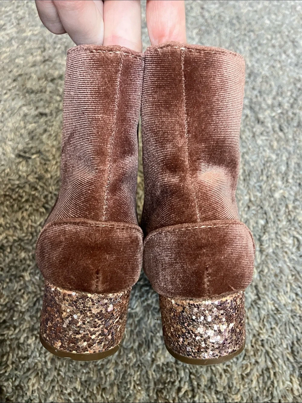 N/A stylish brown